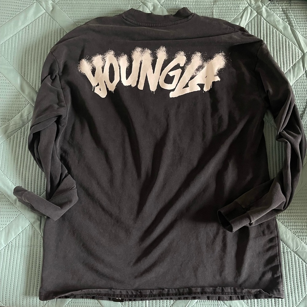 YoungLA pullover L